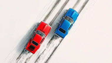 Retro Race: 1969 Ford Mustang vs 1991 Pontiac Firebird Retro Race: 1969 Ford Mustang vs 1991 Pontiac Firebird