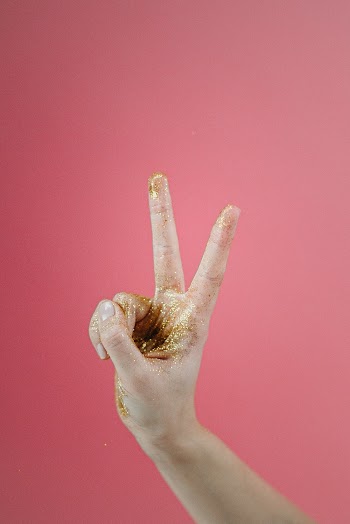 Right Human Finger