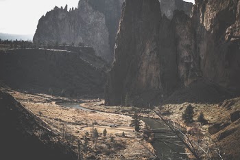 River and Rockhills