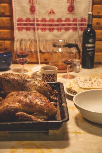 Roasted Chicken Near White Round Bowl