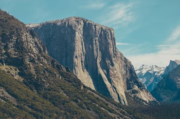 rocky mountain under blue sky