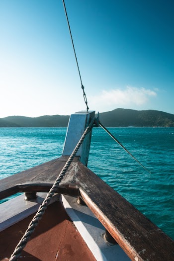 Rope Tie on Boat
