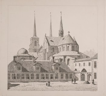 Roskilde Cathedral | Free Photo - rawpixel