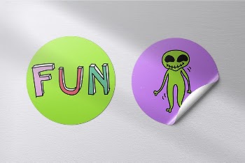 Round badge sticker mockup, cute | Free PSD Mockup - rawpixel