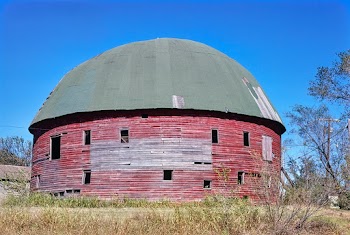 Round Barn, Arcadia, Oklahoma (1979)… | Free public domain photo