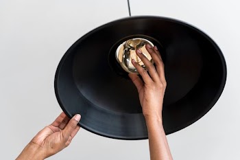 round black ceiling lamp
