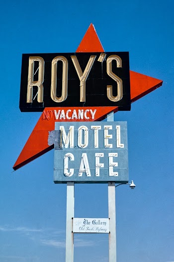 Roy's Motel sign, Route 66, Amboy, California… | Free public domain photo