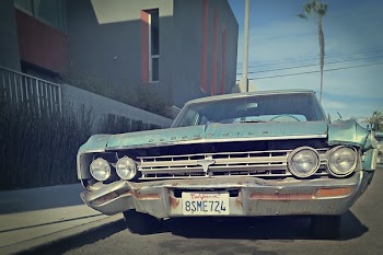          Rusty Old Car Free Photo     