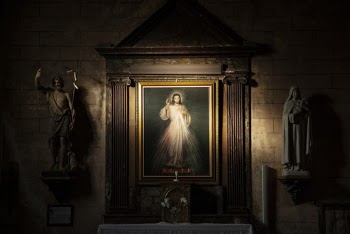 Sacred Heart of Jesus Painting With Brown Frame