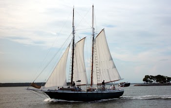 sailboat_004.jpg