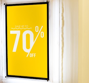 Sale up to 70% off poster mockup | Free stock psd mockup - 534760