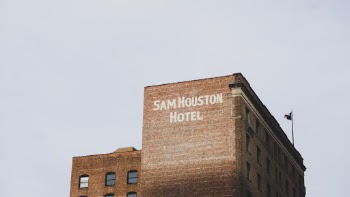 Sam Houston Hotel