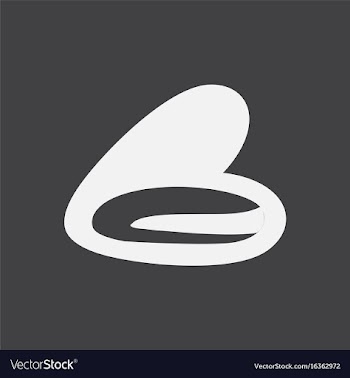 Scallop sea shell sketch style realistic vector image