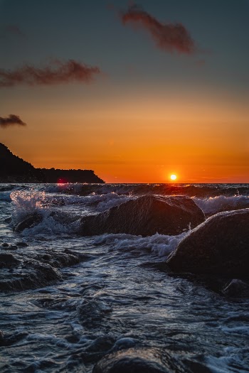 Scenic Photo Of Sea During Dawn