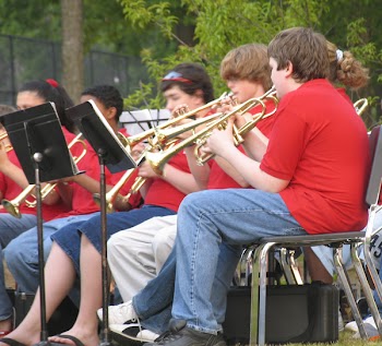 schoolbandred.jpg