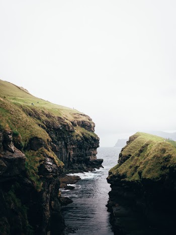 Sea Waves Crashing Cliff