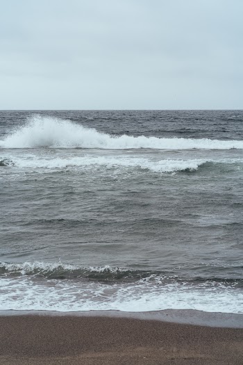 Sea Waves In The Ocean Close The The Shore