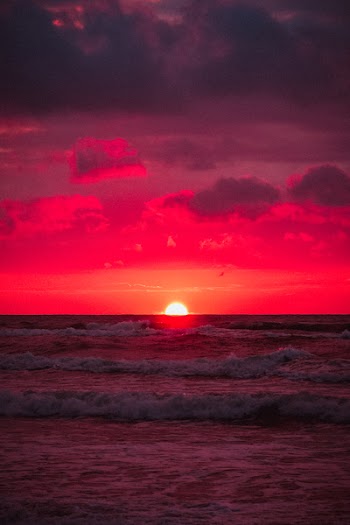 Sea With Waves during Sunset