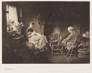 seated woman at L holding | Free Photo - rawpixel