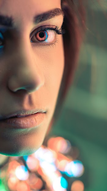 Selective Focus Close-up Photo of Woman's Face