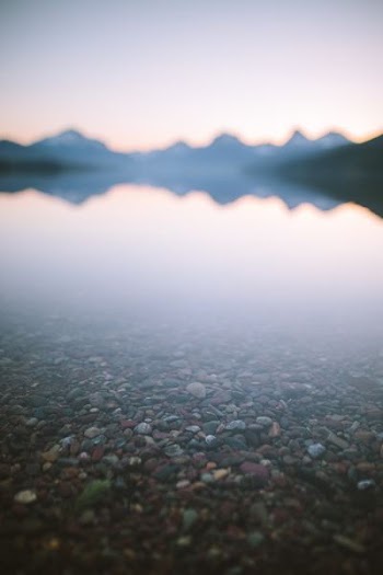 selective focus of water stream