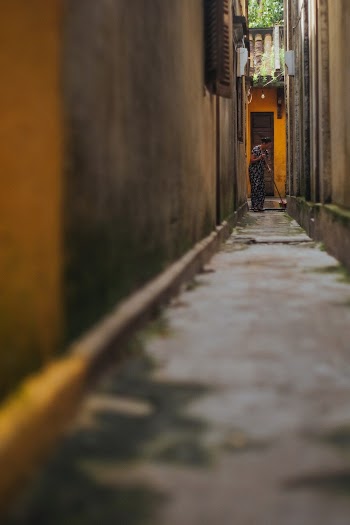 Selective Focus Photo Of An Alley