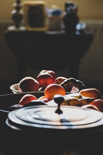 Selective Focus Photography  of Fruits in a Bowl