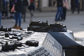 Selective Focus Photography of Landmark