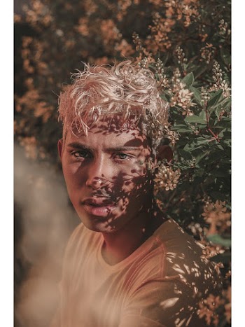 Selective Focus Photography Of Man 