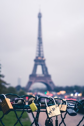 Selective Focus Photography of Padlocks