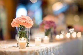 Selective Focus Photography of Pink-petaled Flower Arrangement