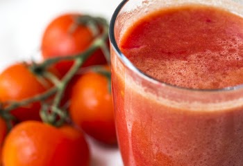 Selective Focus Photography of Tomato Juice