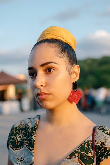Selective Focus Portrait Photo of Woman Looking Away