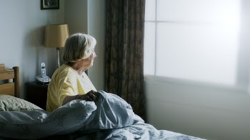 Senior woman having a self-isolation | Free Photo - rawpixel