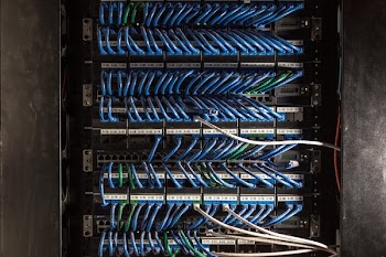 Server Wires