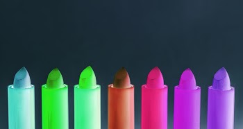 Seven Assorted Color of Lighted Lipsticks