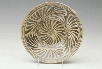 Shallow Bowl, Kalong ware; brown | Free Photo - rawpixel