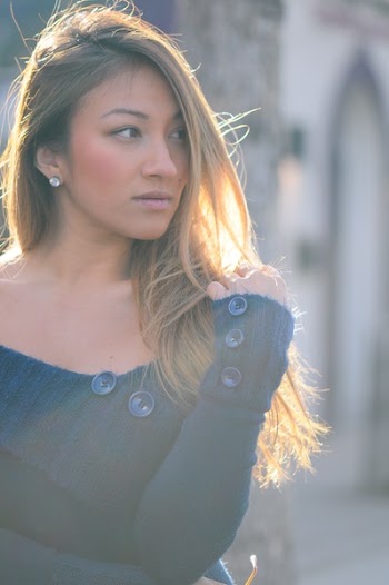 Shallow Depth of Field Photography of Woman in Black Sweater