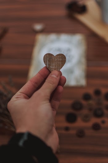Shallow Focus Photo of Brown Heart Shaped Ornament