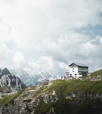 Shelter in Tre Cime di Lavaredo