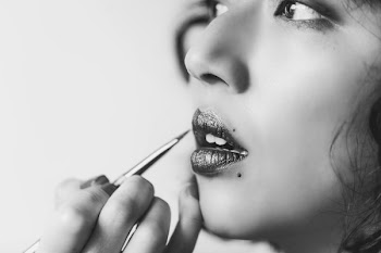 Shiny Lipstick In Black And White
