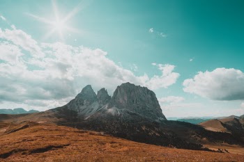 Shot while on a roadtrip through the dolomites.