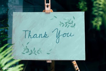 Sign mockup design on a wooden stand | Free stock psd mockup - 534002