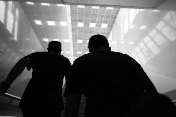 silhouette 2 peoples