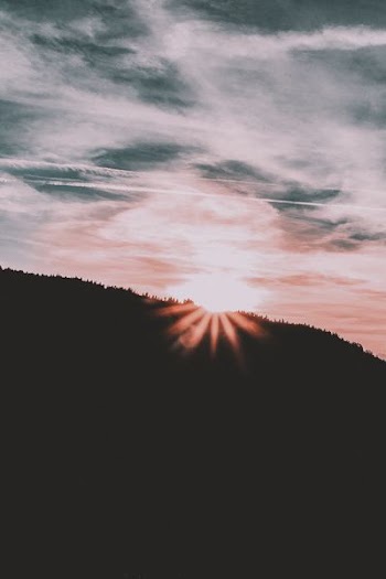 silhouette photography of mountain