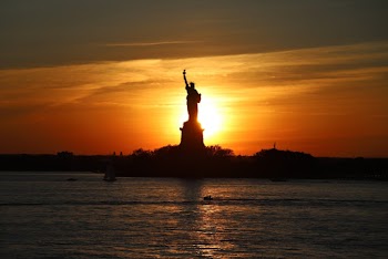 Silhouette Photography Of Statue Of Liberty