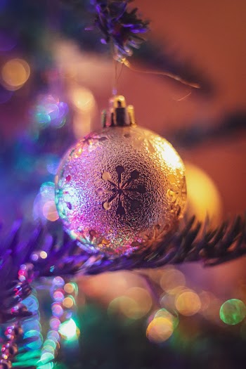 Silver Bauble