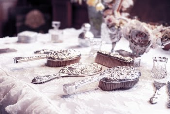 Silver Floral Hairbrush