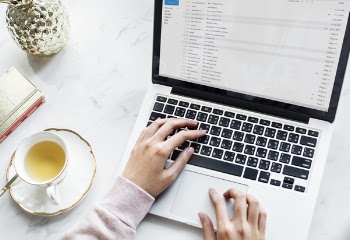 Silver Macbook Pro