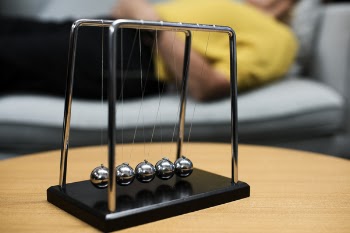 Silver Newton's Balance Ball